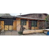 Casa En Venta De 2 Dormitorios En Maipú, Villa Los Heroes