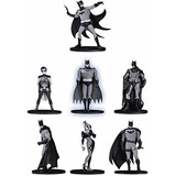 Pack 7 Figuras Batman Blanco Y Negro