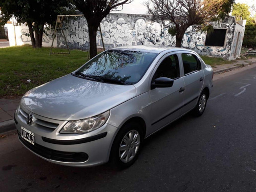 Volkswagen Voyage 2012 1.6 Comfortline 101cv