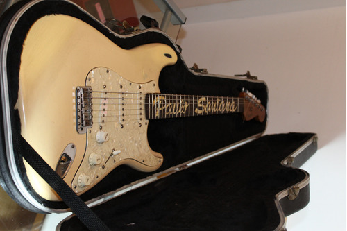 Guitarra Fender Mexicana Captadores Emg Ativos Creme