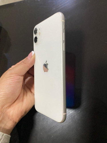 Apple iPhone 11 (128 Gb) - Blanco- Usado