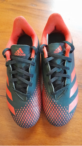 Botin adidas Predator