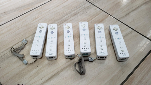 Lote Com 6 Remotes Do Wii Com Defeito!!!  C2