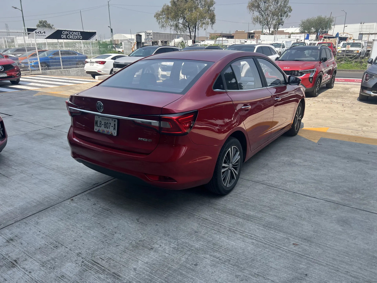 MG MG5 2024 - Imagen 5