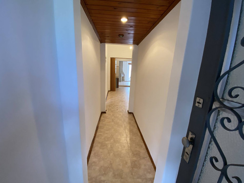 Venta Casa Ph Con 1 Dormitorio En Malvin - Imagen 4
