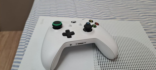 Xbox One S (na Caixa) Pouco Uso