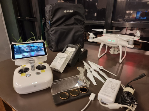 Dji Phantom 4 Advanced, 4 Báterias, Mochila E Acessórios 