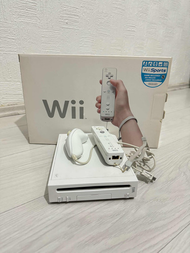 Nintendo Wii Con Caja Original, Manual,wii Remote Y Nunchuck