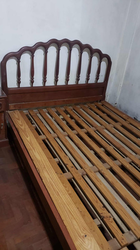 Cama Matrimonial Con Dos Mesas De Luz