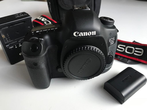 Canon 5d Mark Iii - Cargador + 2 Baterías + Bolso + 2sd 64gb