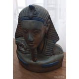 Estatua Faraon Egipcio Dorado A La Hoja Antiguo