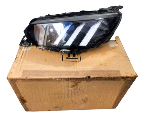 Optica Izq/ Peugeot 208 Feline Lupa Y Led Detalle- Original 