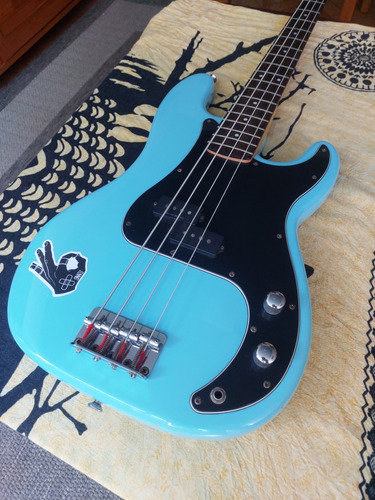 Baixo Squier Vintage Modified Precision