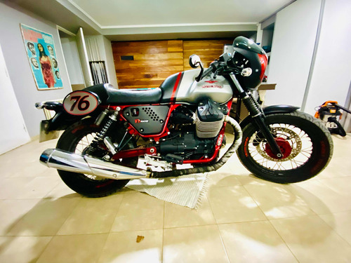 Moto Guzzi V7 Ii Racer