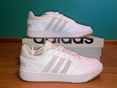 Zapatillas adidas Hoops 3.0