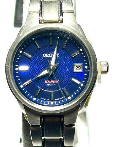 Reloj Orient Titanium De Cuarzo De Dama Ref.csz3s002d0