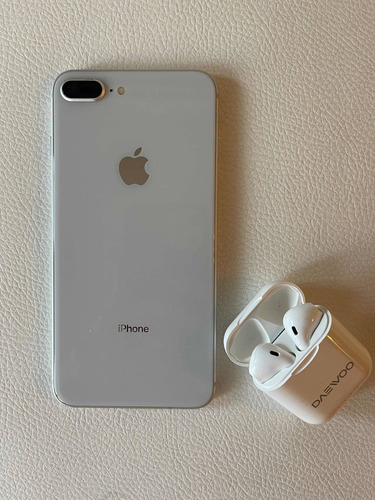  iPhone 8 Plus 64 Gb - Silver - 80% Bateria - Impecable!!! 