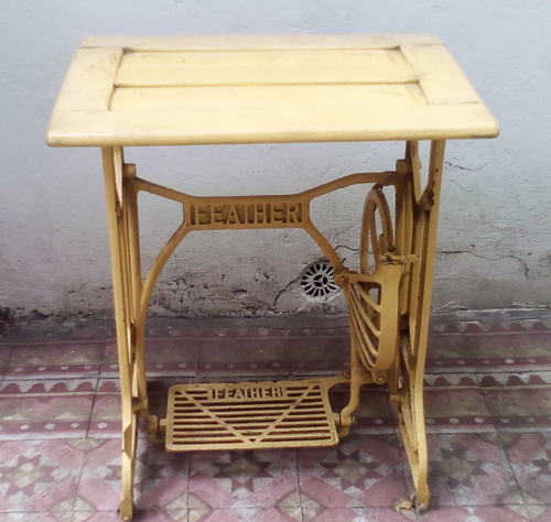 Mesa De Hierro Fundido Maquina De Coser  Singer