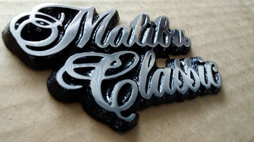 Emblema Insignia Logo Malibu Classic Chevrolet Metalico Foto 2