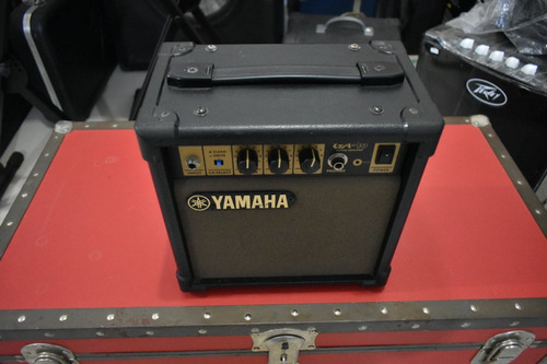 Amplificador Para Guitarra Yamaha Ga-10