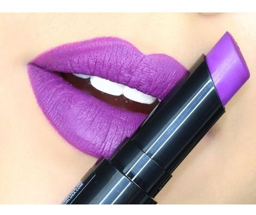 L.a Girl Matte Flat Velvet Labial Barra +gloss Love Triangle