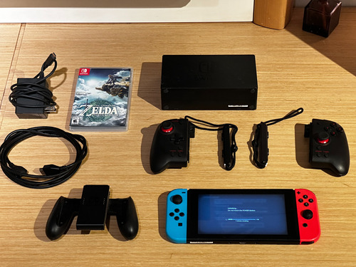 Nintendo Switch 32gb 2017 + Sd + Botw + Cables Y Extras