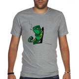 Remera De Hombre Camaleon Iguana Reptil Parado