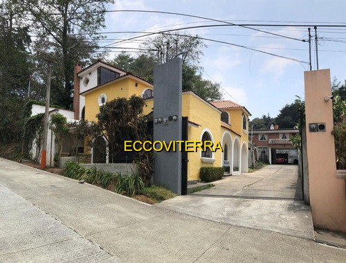 Vendo Belleza Y Amplia Casa, 4 Dormitorios, Excelente Ubicación, Sector De Alta Plusvalia