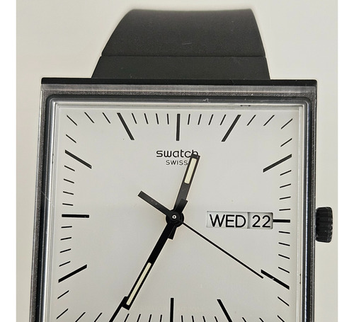 Reloj Swatch Para Caballero Modelo What If Suizo    