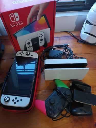 Nintendo Switch Oled 64 Gb + Accesorios