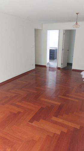 Vendo Departamento De 103 M2 Tres Dormitorios En Miraflores - Imagen 4