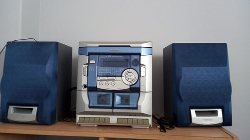  Aiwa - Sistema Estéreo Con Reproductor De Discos Compactos