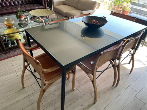 Mesa De Comedor Negra Fierro Con Vidrio Y Madera