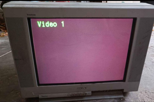 Sony Trinitron 32 