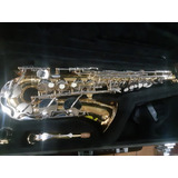 Saxofon Yamaha Yas-26