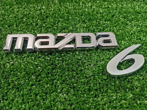 Emblema Palabra Mazda 3 Cromada Foto 2