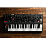 Moog Matriarch Dark - Sub 37 - Moog One Semi Modular 