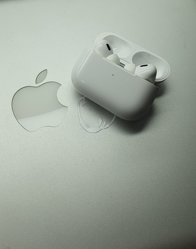 AirPods Pro 2 A2698 Apple - Sem Defeitos Usado - Valor Top 