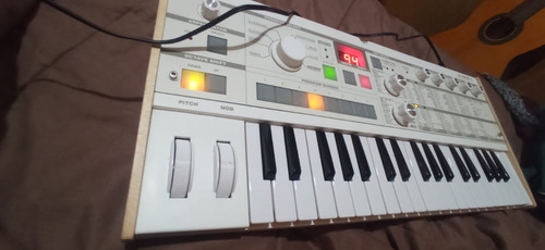 Sintetizador Korg Microkorg S