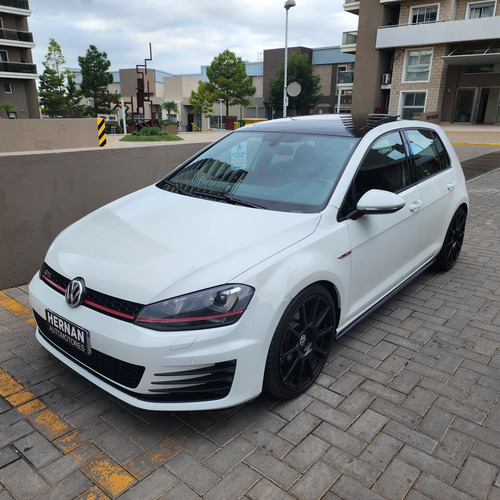 Volkswagen Golf 2017 2.0 Gti Tsi App Connect