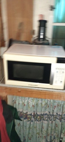 Microondas Electrolux Emxa203d2pw