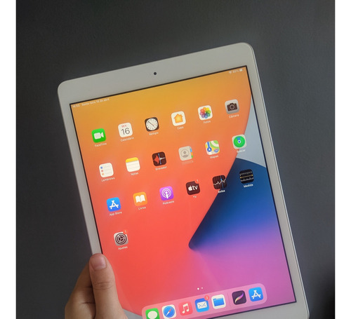 Apple iPad De 10.2  Wi-fi  128gb Prateado (8ª Geração)