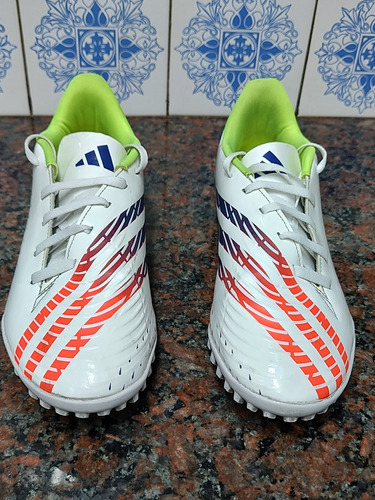 Botines adidas Predator Edge .4tf De Hombre Color: Blanco