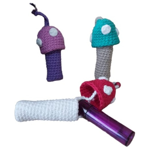 Porta Labial Honguito Tejido A Crochet