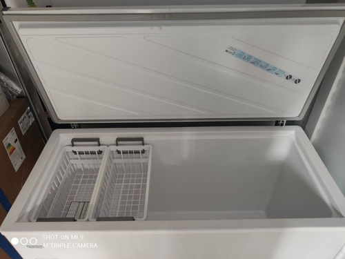 Freezer Horizontal, Capacidad 390l