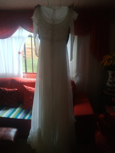 Vestido De Noiva De 1965 Perfeito Com Vel Completo