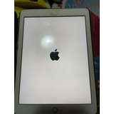 iPad  5th Generation 2017 A1822 9.7  32gb Gold