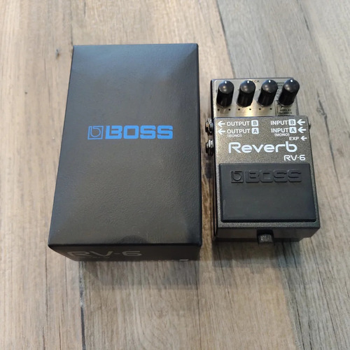 Pedal De Efecto Boss Reverb Rv-6