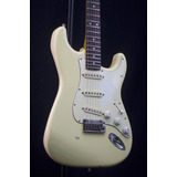 Fender Stratocaster American Standard Alphine White '84