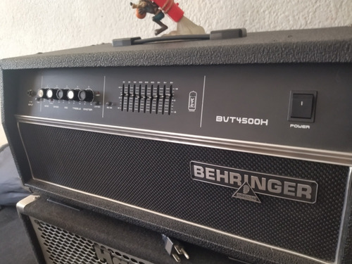 Amplificador Behringer Ultra Bass 4500